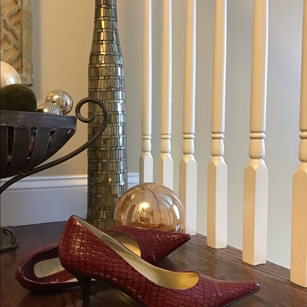 Nine West kitten heels